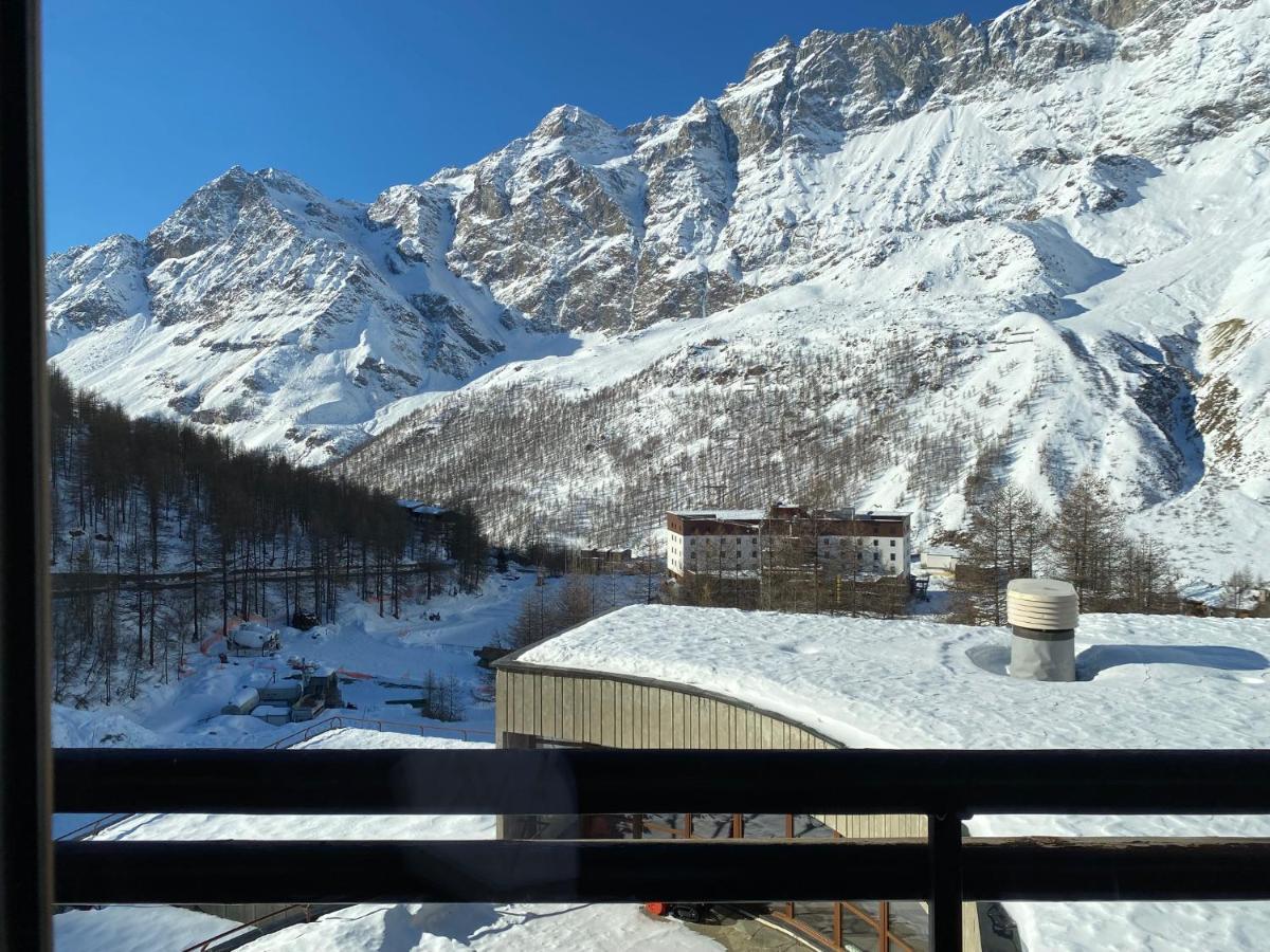 White Escape Apartment Valtournenche Exterior photo