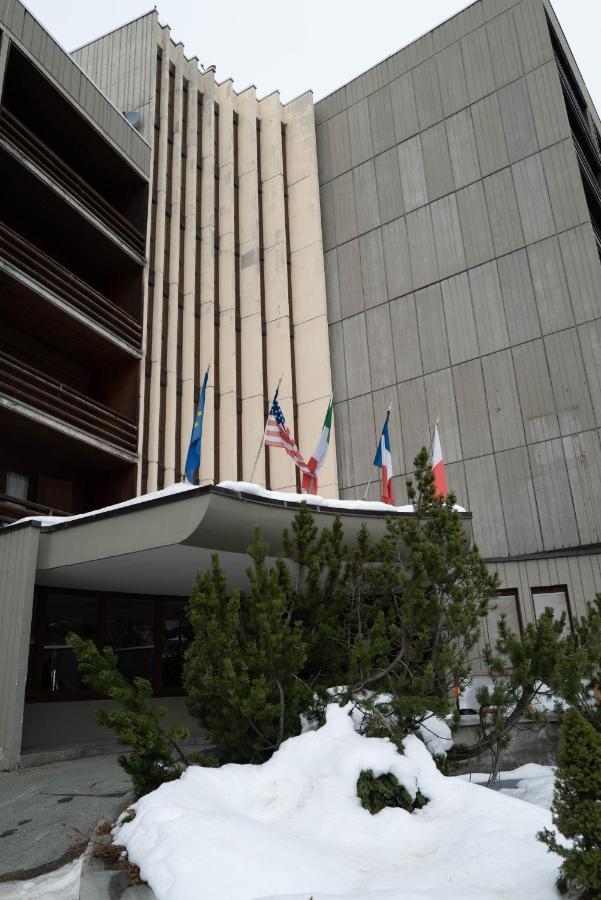 White Escape Apartment Valtournenche Exterior photo